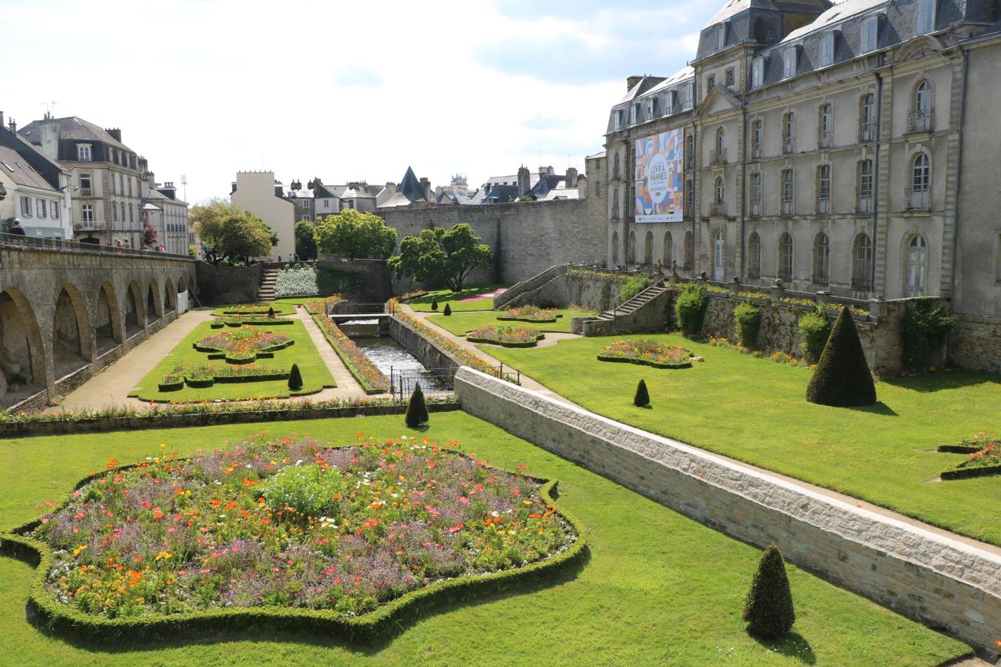 Appartement Au Calme Vannes Exterior photo